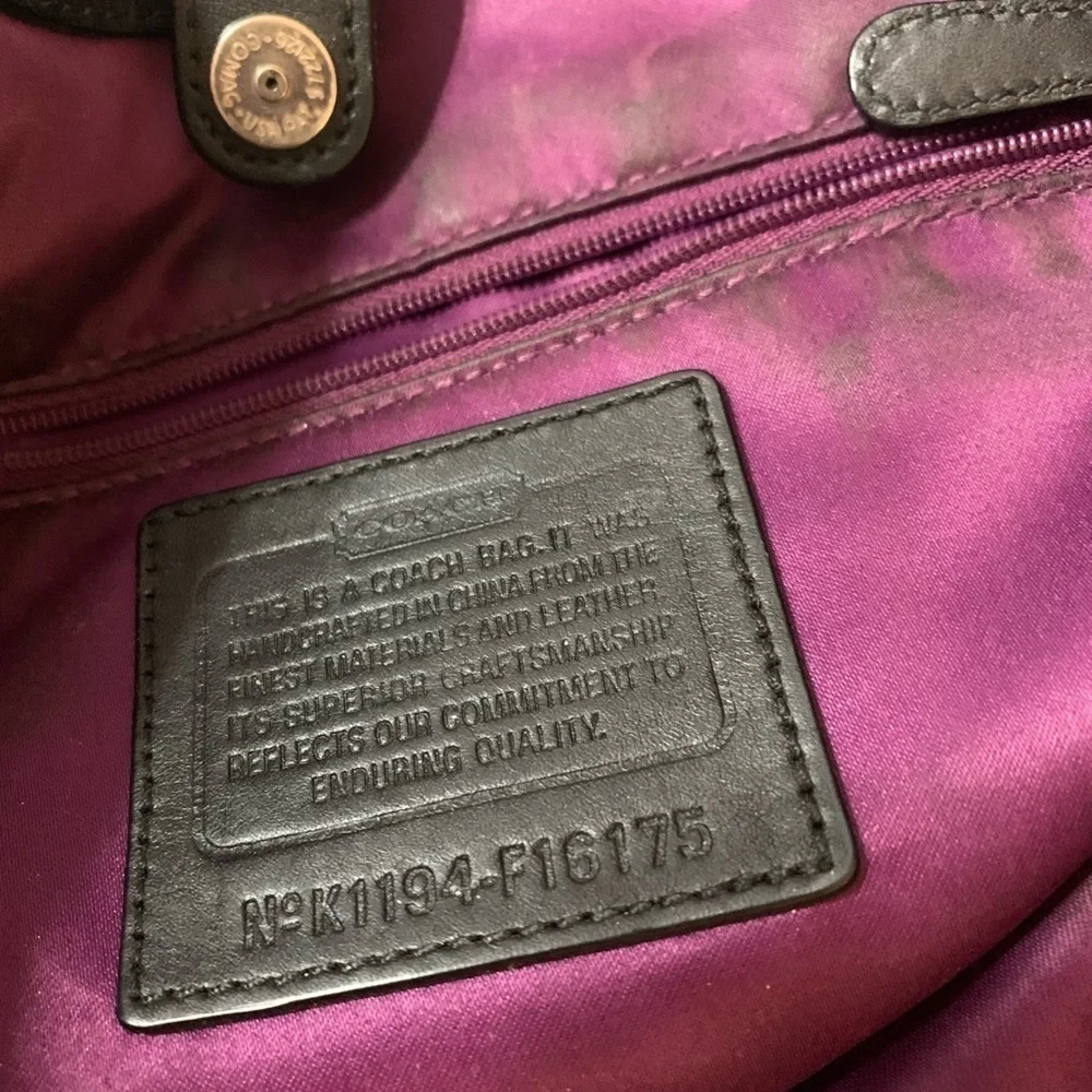Coach, shoulder bag, and signature C
